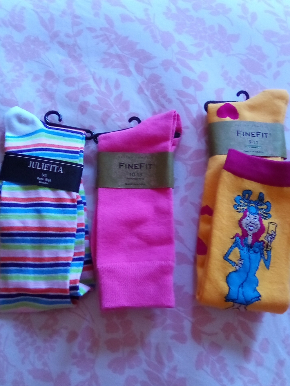 FineFit & Julietta Assorted Women Socks Pack - Pink, Multicolor, Yellow (Bag E)